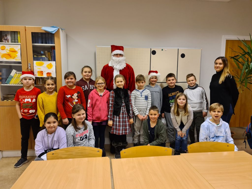 Świąteczne spotkanie w klasie w 3b i w 3c