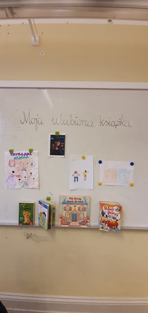 Opowiadamy o swojej ulubionej książce w klasie 1a