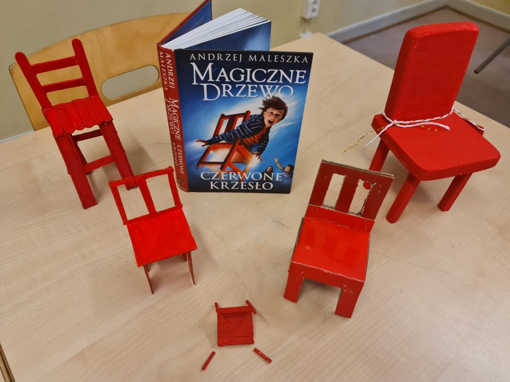 Lektura z refleksją w klasie 4a