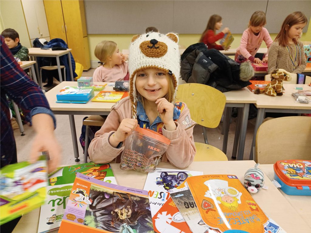 Loteria dla dzieci z Domu Dziecka w klasie 1a