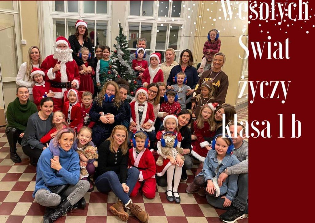 Świąteczne spotkanie w klasie 1b