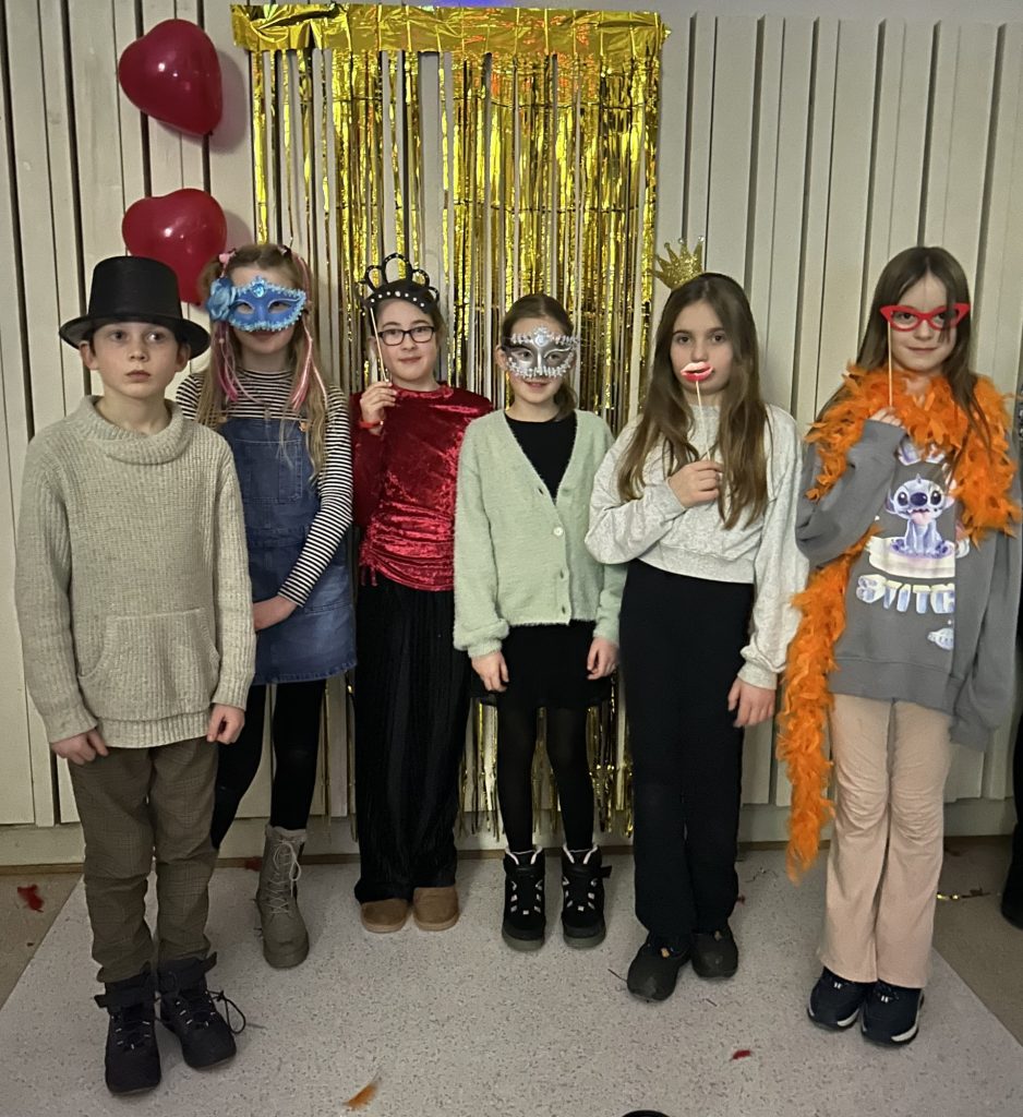 Bal karnawałowy 🤩🥳😍 Zapraszamy do obejrzenia fotorelacji 💙